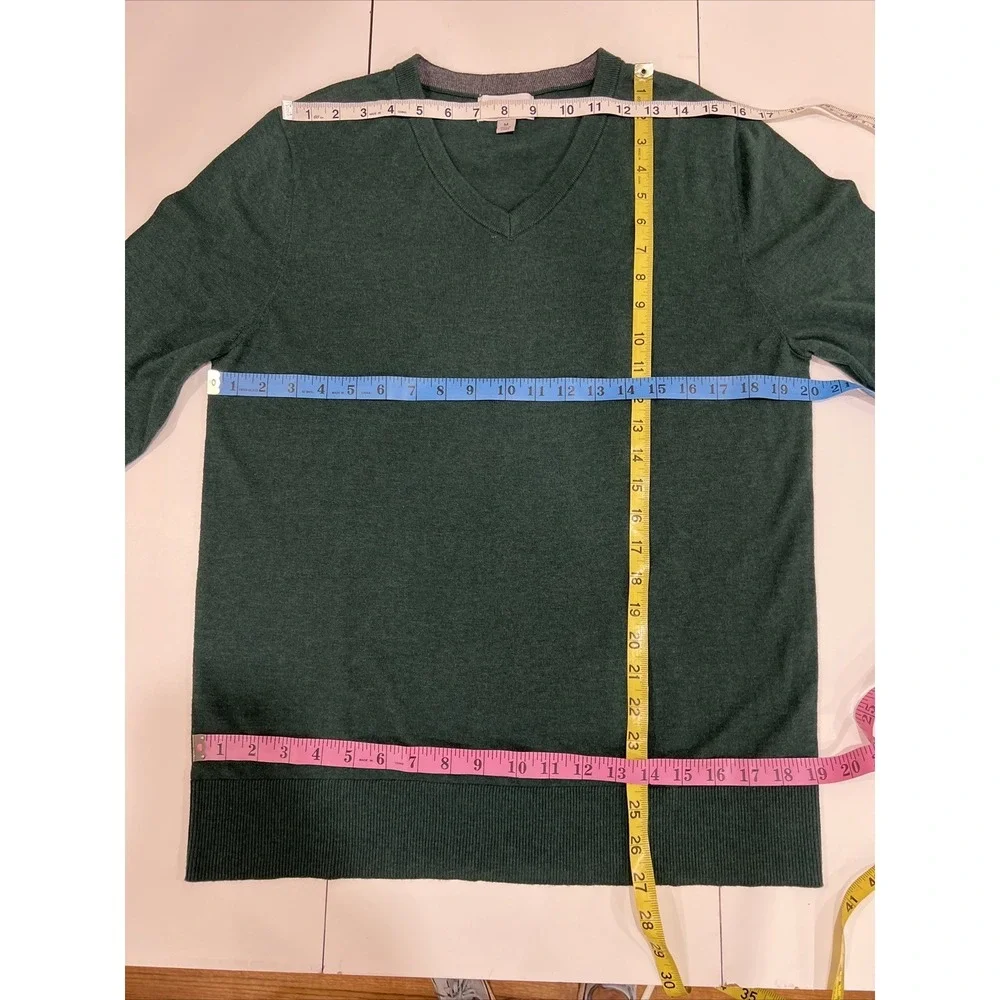 Goodfellow & Co Shirt Mens Med. Green  Long Sleeve V Neck Pullover Sweater